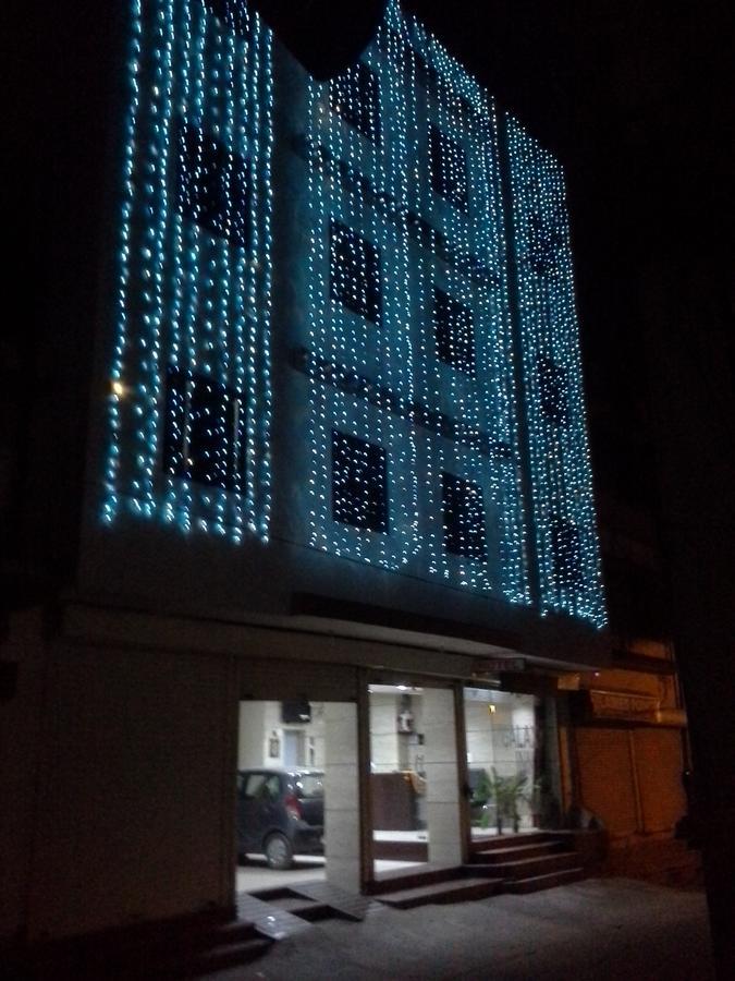 Hotel Galaxy Inn ชัยปุระ ภายนอก รูปภาพ