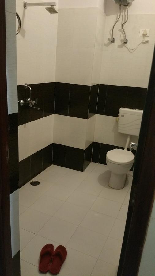 Hotel Galaxy Inn ชัยปุระ ภายนอก รูปภาพ